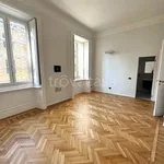 Rent 4 bedroom apartment of 200 m² in Milano