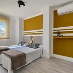 Rent 5 bedroom apartment in Orpesa