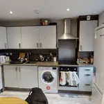 Rent 2 bedroom apartment in Yorkshire And The Humber