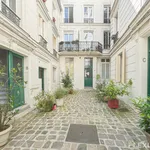 Rent 2 bedroom apartment of 35 m² in Paris