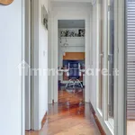 Rent 5 bedroom house of 349 m² in Rome