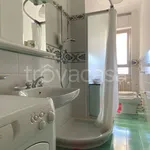 Rent 2 bedroom apartment of 70 m² in Milano