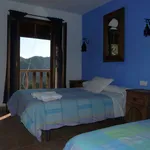 Rent 6 bedroom house in Granada']