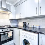 Rent 2 bedroom apartment of 42 m² in London