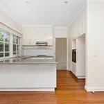 Rent 4 bedroom house in Surrey Hills