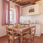 Rent 3 bedroom apartment of 80 m² in Lastra a Signa