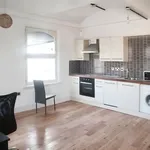 Rent 2 bedroom apartment in Yorkshire And The Humber