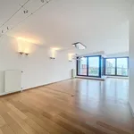 Huur 3 slaapkamer appartement van 265 m² in Antwerp