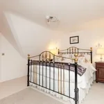 Rent 3 bedroom flat in Oxford