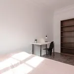 Rent 7 bedroom apartment in Lisbon