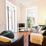 Rent 2 bedroom apartment in lisbon