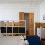 Rent 10 bedroom apartment in Lisbon