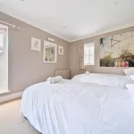 Rent 4 bedroom house in Lymington