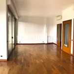 Rent 4 bedroom house of 123 m² in Rome