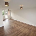 Rent 3 bedroom flat in South East England