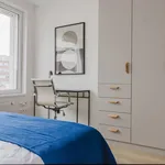 Pronajměte si 2 ložnic/e byt o rozloze 79 m² v Prague