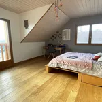 Maison de 137 m² avec 6 chambre(s) en location à Contamine-Sarzin