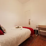 Rent a room in Madrid