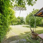 Rent 10 bedroom house of 280 m² in Forte dei Marmi