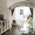 Rent 1 bedroom apartment of 60 m² in milan