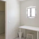 Rent a room in lisbon