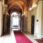 Rent 5 bedroom apartment of 140 m² in Bologna