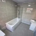 Rent 4 bedroom flat in West Midlands