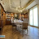 Rent 6 bedroom apartment of 275 m² in Milan