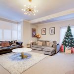Rent 4 bedroom flat of 2421 m² in Epping Forest