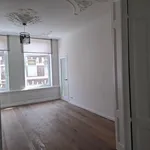 Huur 4 slaapkamer appartement van 81 m² in Sweelinckplein en omgeving