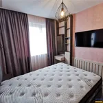 Rent 3 bedroom apartment of 78 m² in Brașov