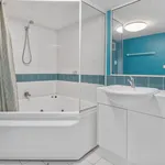 Rent 1 bedroom apartment in braddon