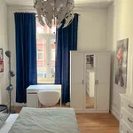 Rent a room of 70 m² in Frankfurt am Main