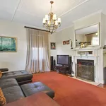 Rent 5 bedroom house in Frankston