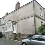 Rent 2 bedroom flat in Pembroke