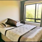 Rent 2 bedroom apartment in Randburg