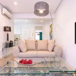 Rent 1 bedroom apartment of 431 m² in Seville