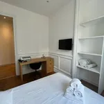 Rent 2 bedroom apartment of 90 m² in Lyon