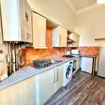 Rent 4 bedroom apartment in Glasgow