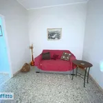 Rent 2 bedroom apartment of 60 m² in Milan