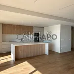 Rent 1 bedroom apartment of 107 m² in Vila Nova de Gaia