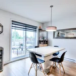 Maison de 1420 m² avec 12 chambre(s) en location à Beauharnois