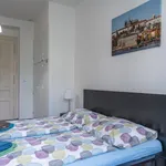 Pronajměte si 2 ložnic/e byt o rozloze 79 m² v Prague