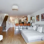 Rent 3 bedroom apartment in South East England