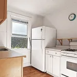 Rent 2 bedroom apartment in Williamsburg