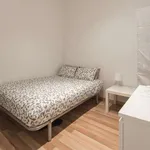 Rent a room in lisbon