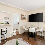 Rent 1 bedroom apartment of 65 m² in manhattan beach