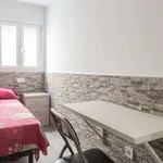 Rent a room of 60 m² in madrid