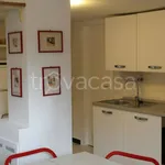 Affitto 3 camera casa di 58 m² in Rapallo