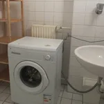 Miete 4 Schlafzimmer wohnung von 13 m² in Berlin